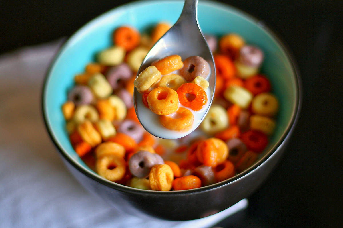 Cereal spoon and milk | Reasons To Stop Eating Processed Foods And 10 Healthy Swaps