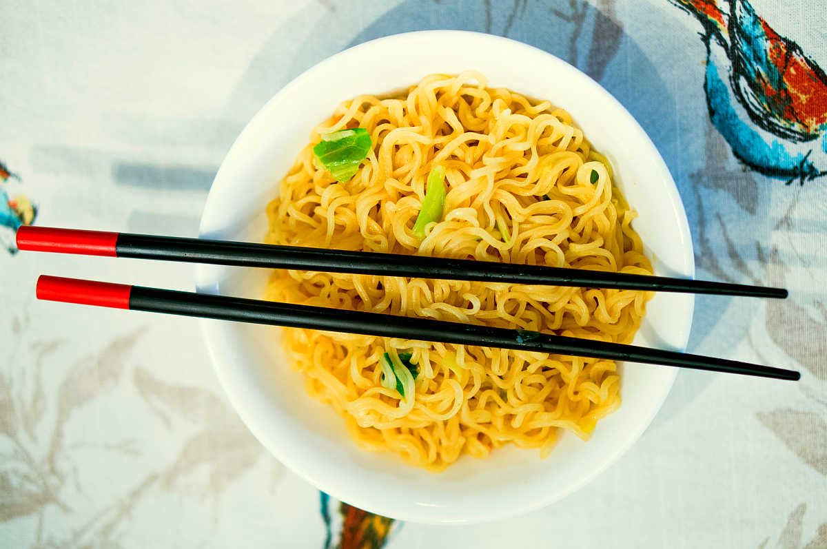 Food ramen | Reasons To Stop Eating Processed Foods And 10 Healthy Swaps