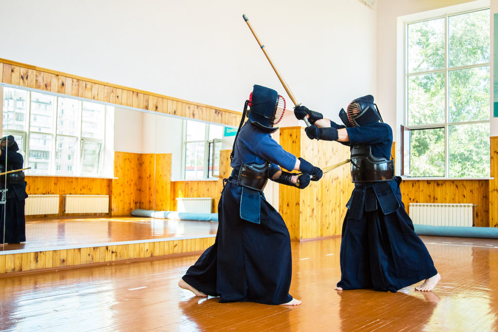 Photo of kendo fighters using shinai